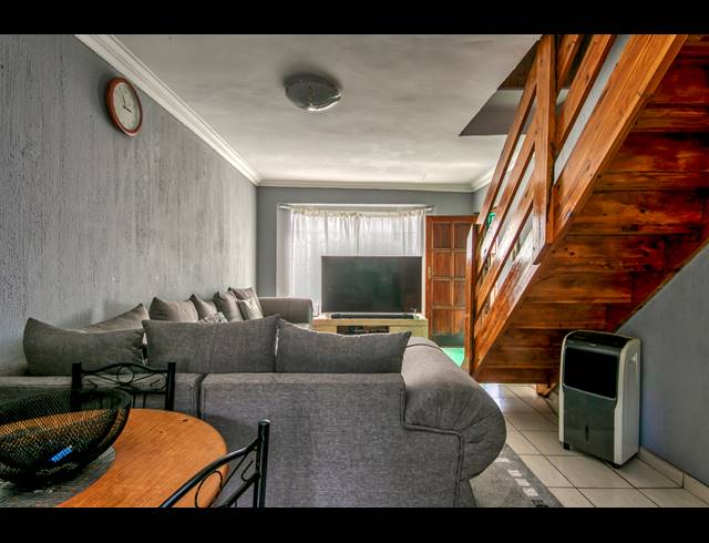 2 BEDROOM APARTMENT FOR SALE IN WELTEVREDEN PARK